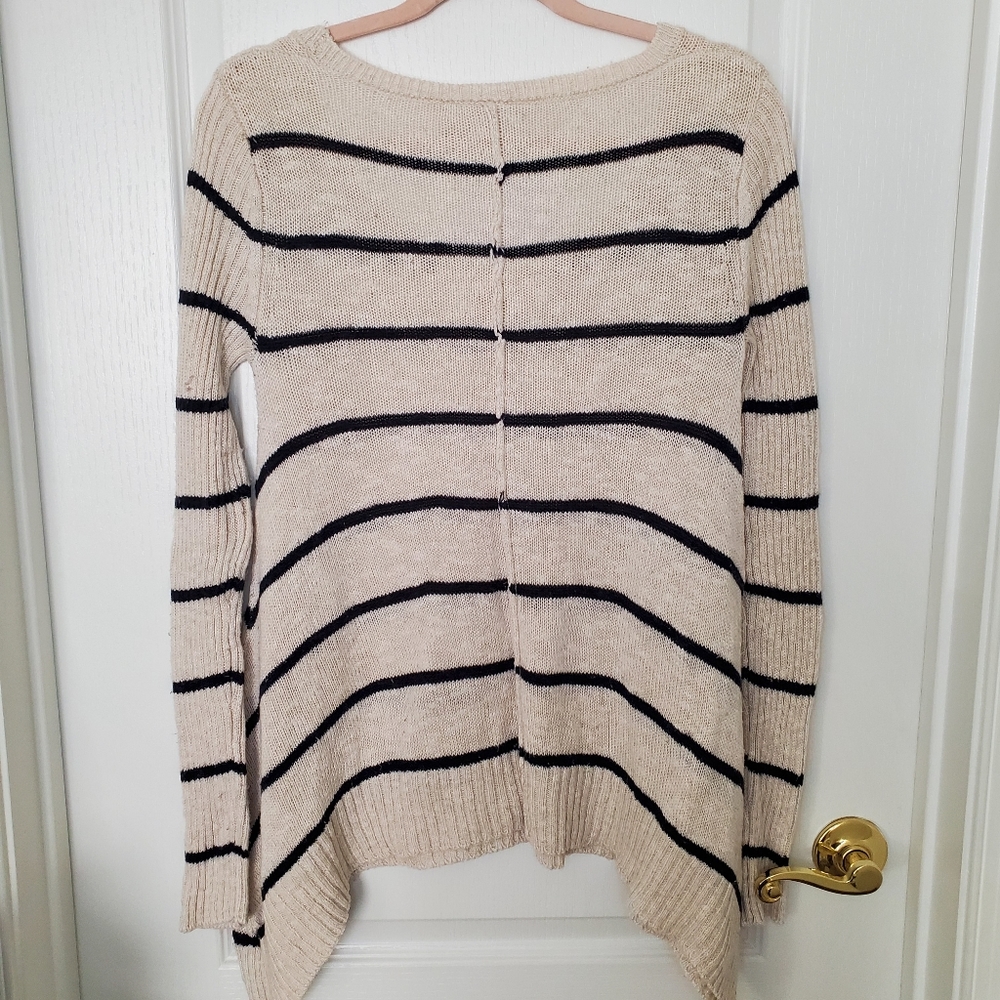 Buckle Daytrip Striped Sweater - Picture 4 of 6